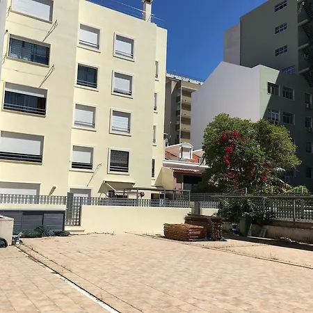 Visconde De Valmor Apartamento *